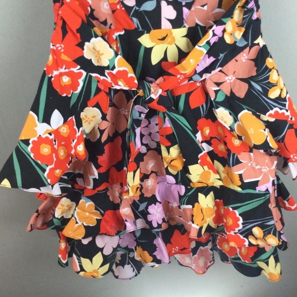 Saylor Ariah Floral Print Tiered Ruffle Tie Waist Mini Dress Size Small - Picture 9 of 12